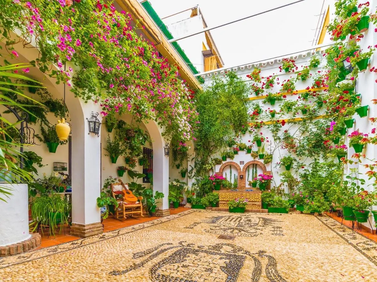 Casa Moriscos Con Parking location